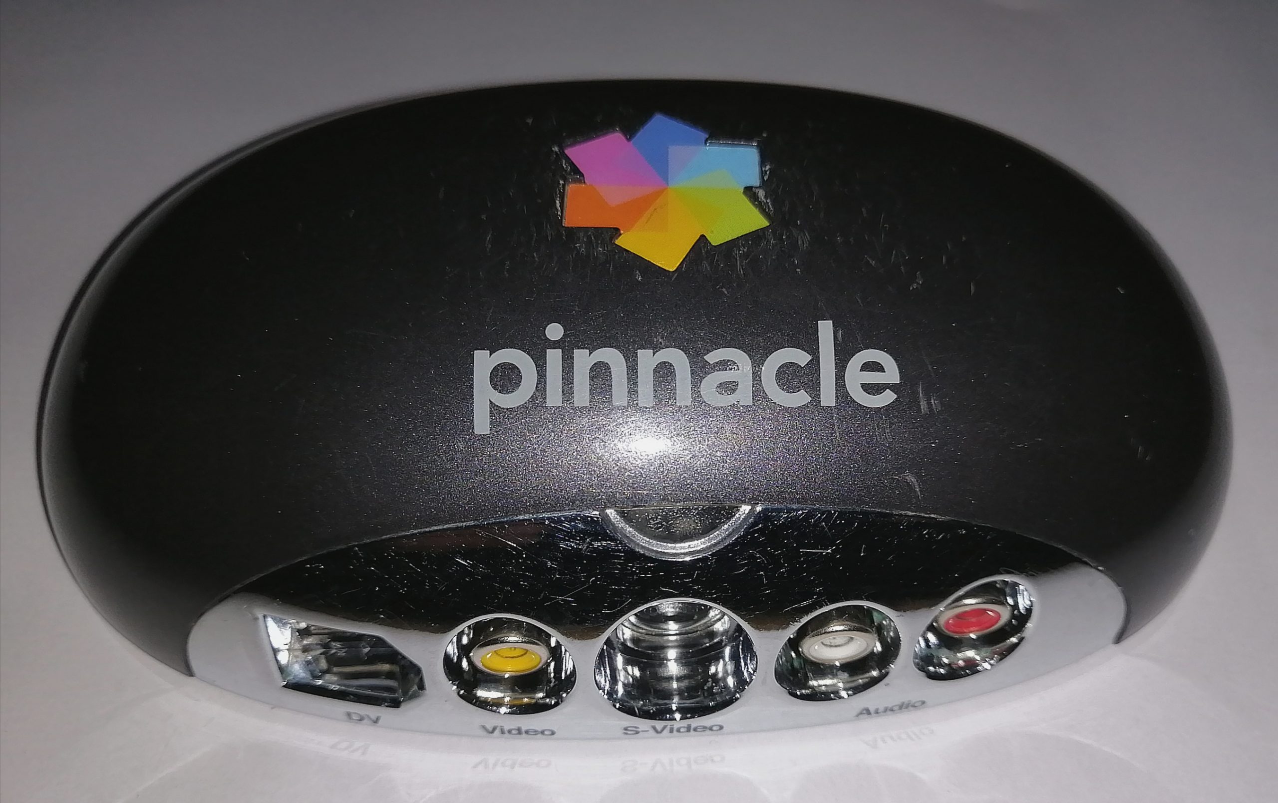Capturadora de Pinnacle EFRASYSTEM radio y tv en línea hosting páginas accesorios servicio técnico computadoras